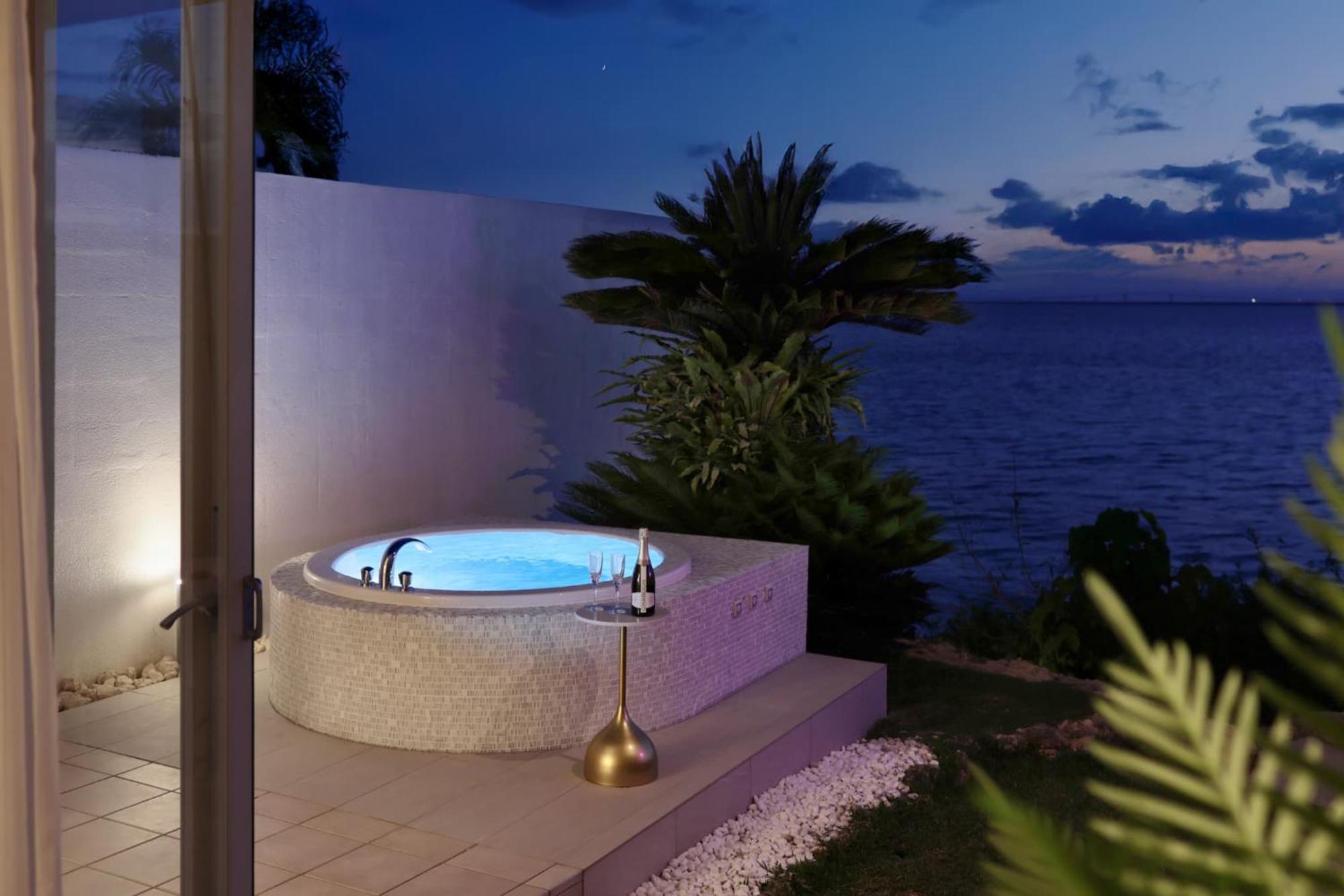 Crystal Villa Miyakojima Sunayama Beach Miyakojima (Okinawa) Exterior foto
