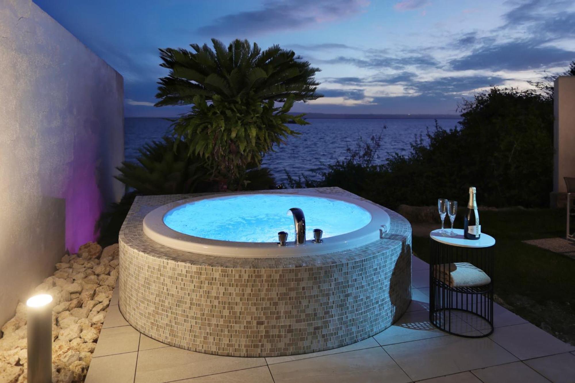 Crystal Villa Miyakojima Sunayama Beach Miyakojima (Okinawa) Exterior foto
